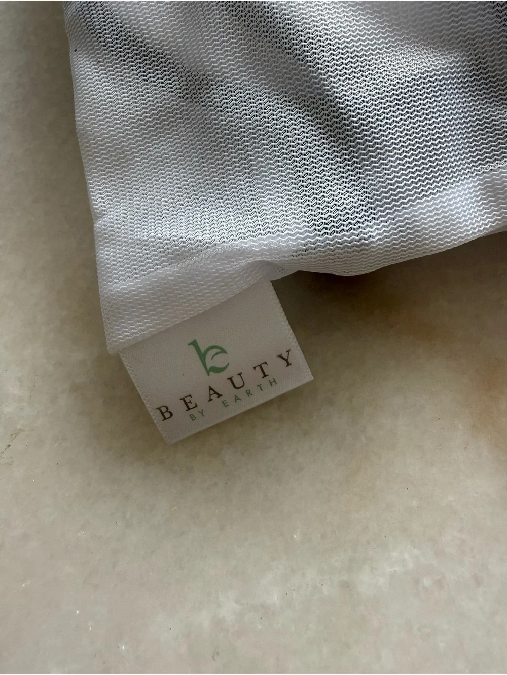 Beauty Depot White Mesh Makeup Brush and Sponge Travel Bag